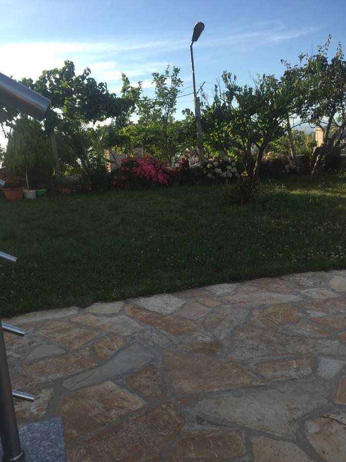 Mana Apartments Ksamil Extérieur photo